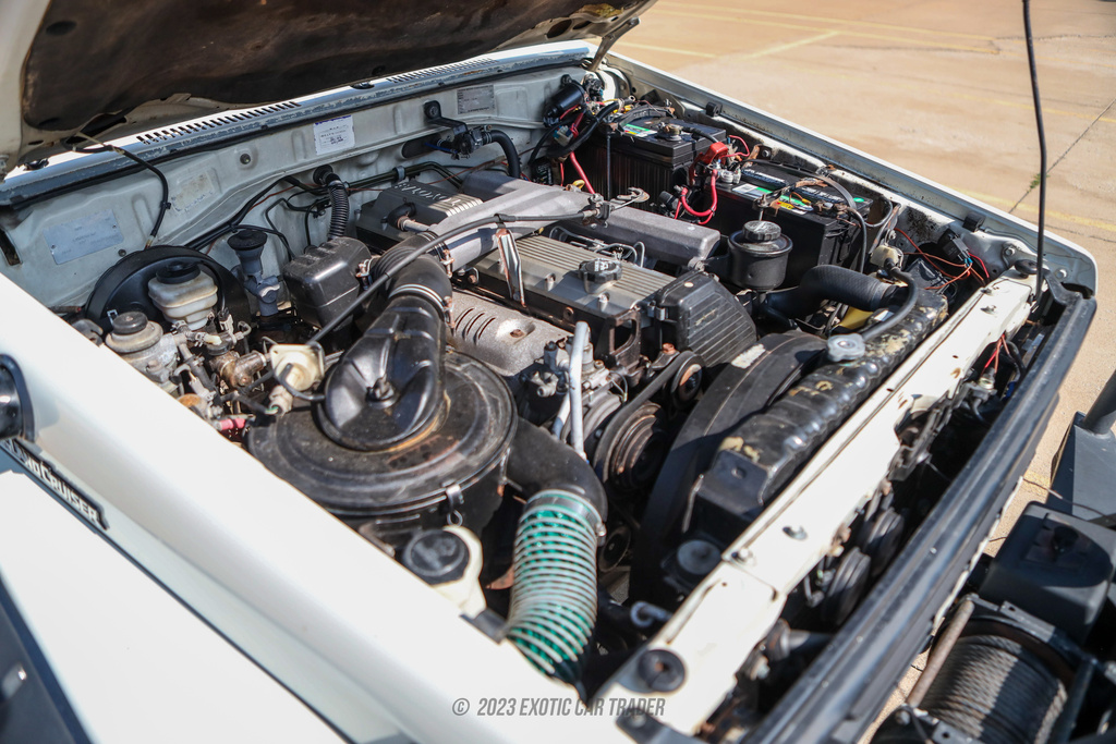 1991 Toyota Land Cruiser  - Engine Photo