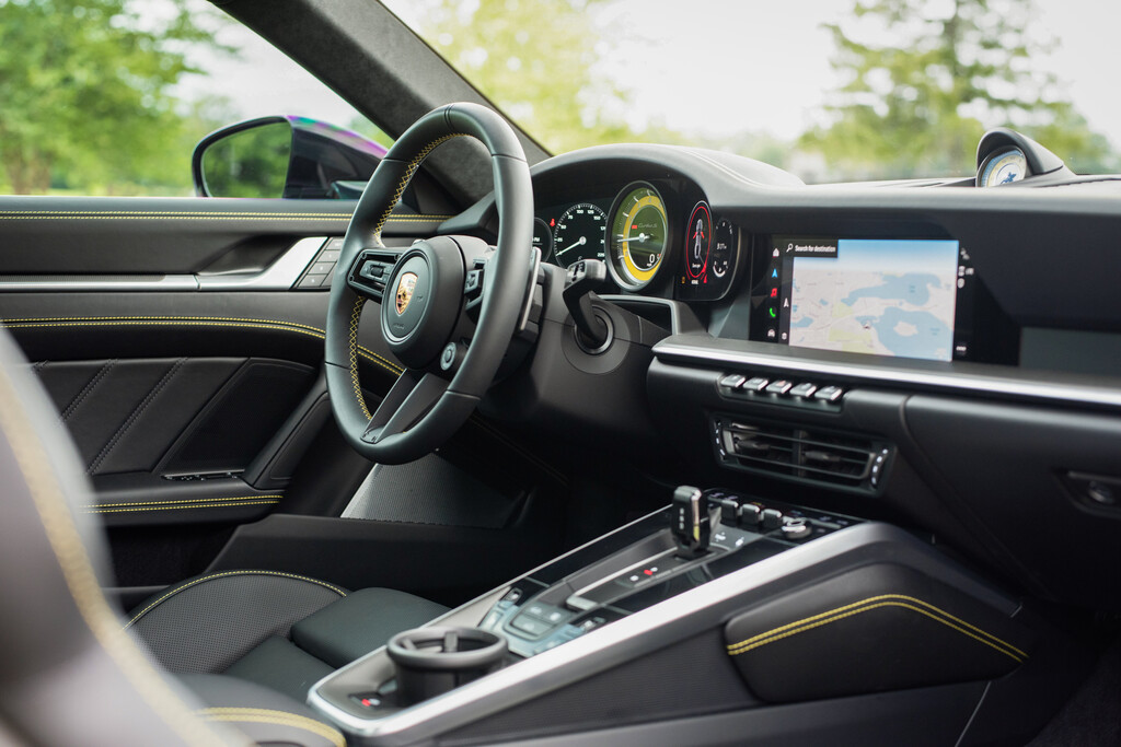 2022 Porsche 911 - Interior Photo
