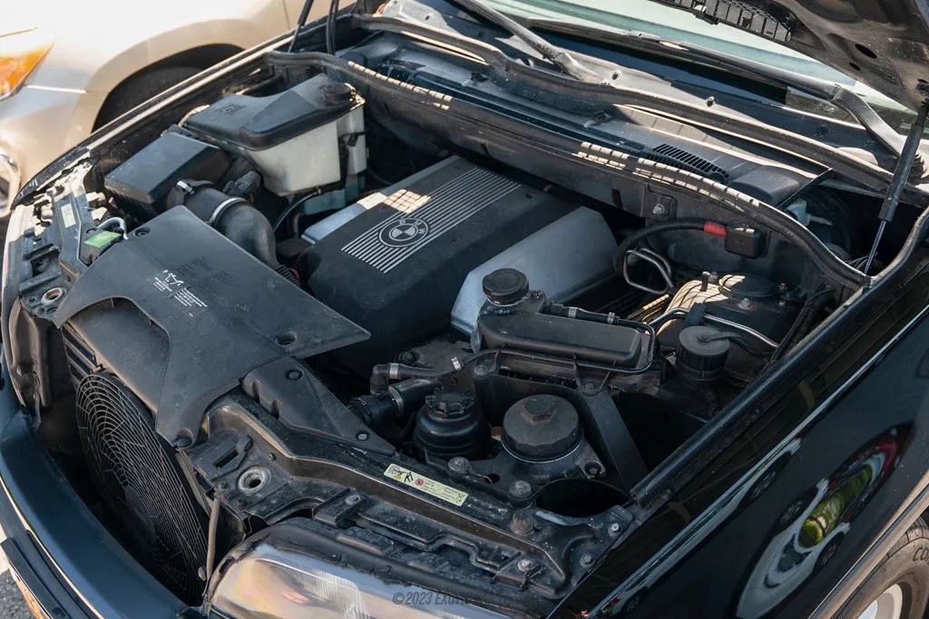 2001 Bmw X5 - Engine Photo