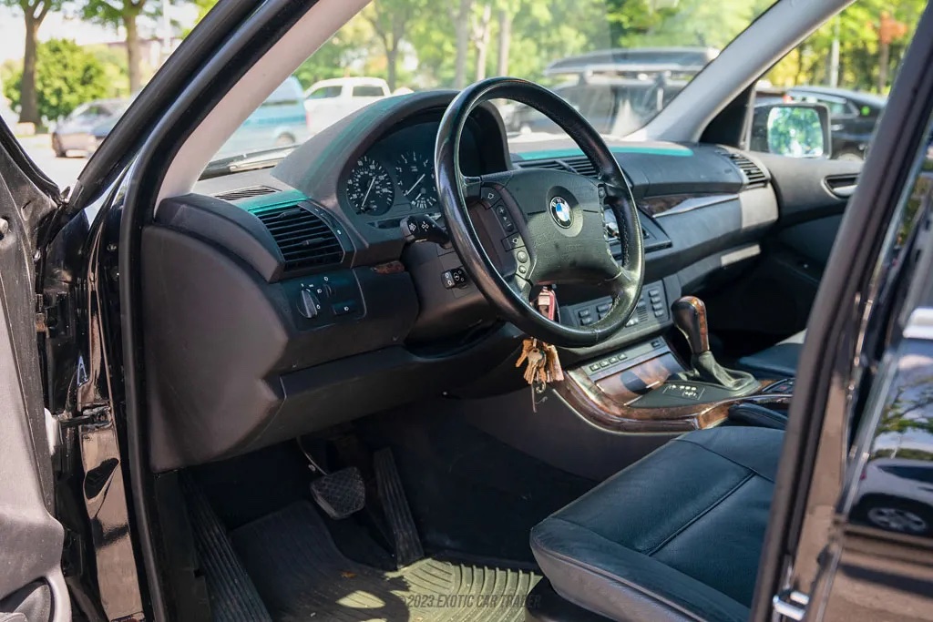2001 Bmw X5 - Interior Photo