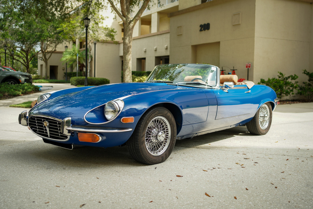 1973 Jaguar XKE - Overview Photo