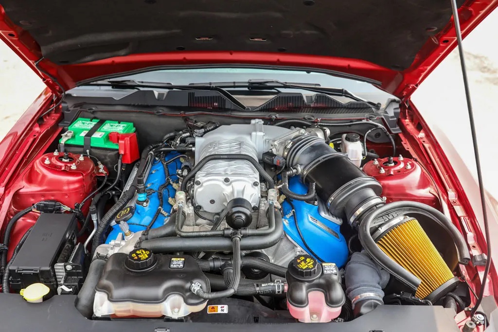 2013 Ford Mustang - Engine Photo