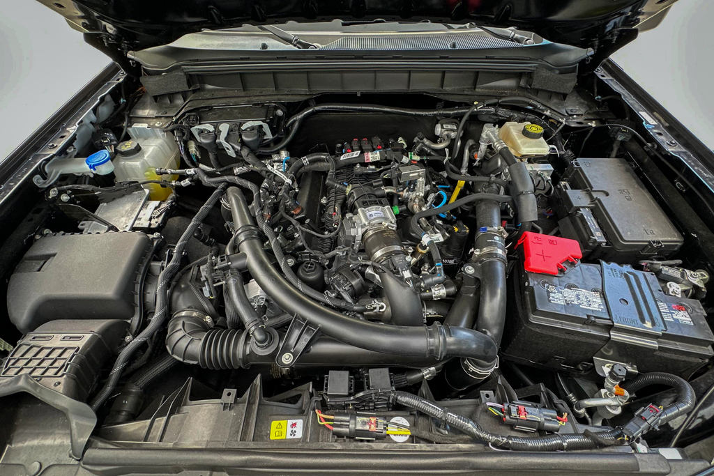 2023 Ford Bronco - Engine Photo