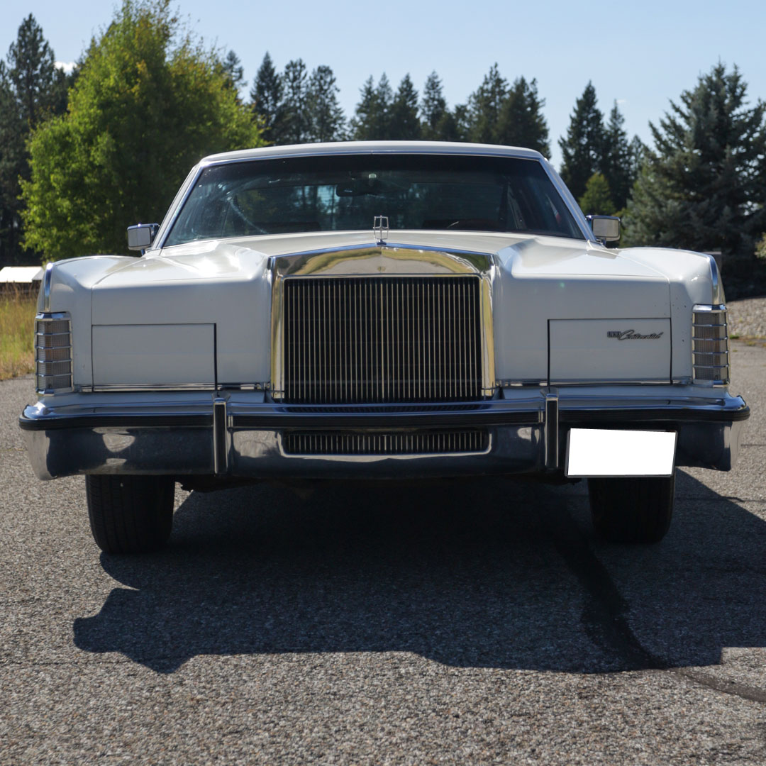 1977 Lincoln Continental  - Engine Photo