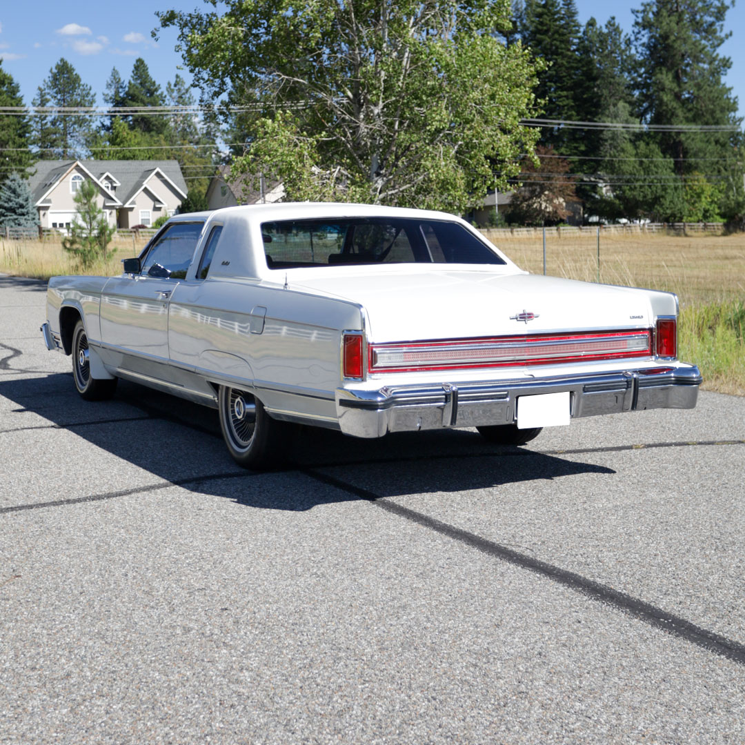 1977 Lincoln Continental  - Interior Photo