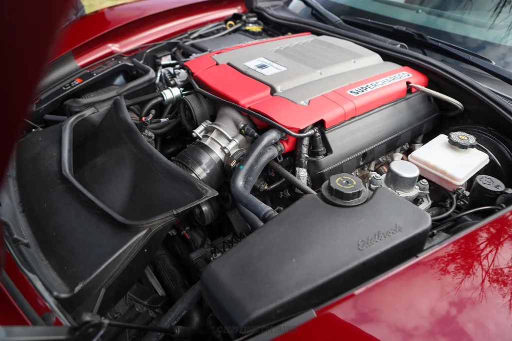 2017 Chevrolet Corvette - Engine Photo
