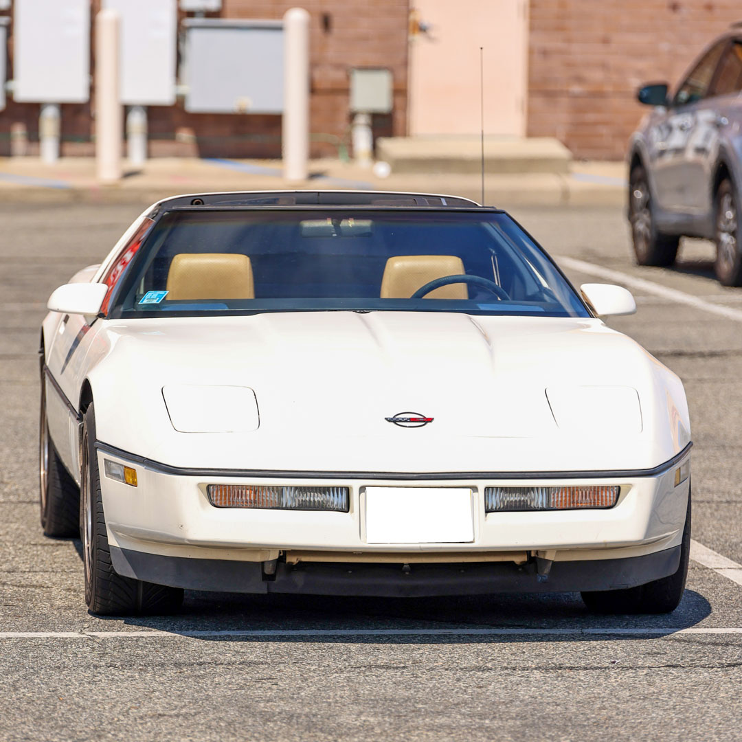 1985 Chevrolet Corvette - Engine Photo