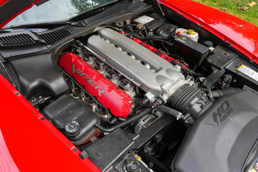 2003 Dodge Viper SRT-10 - Engine Photo