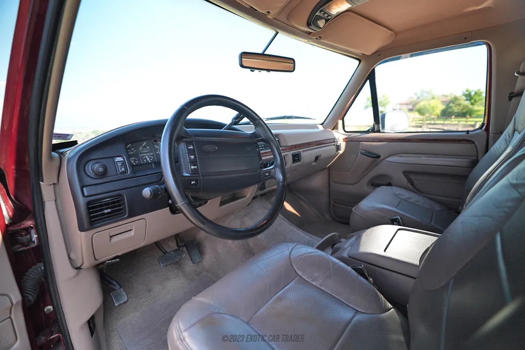 1996 Ford Bronco - Interior Photo