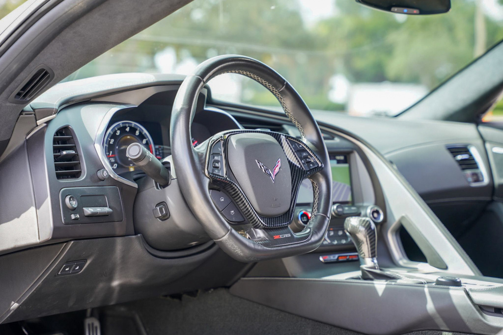 2017 Chevrolet Corvette - Interior Photo