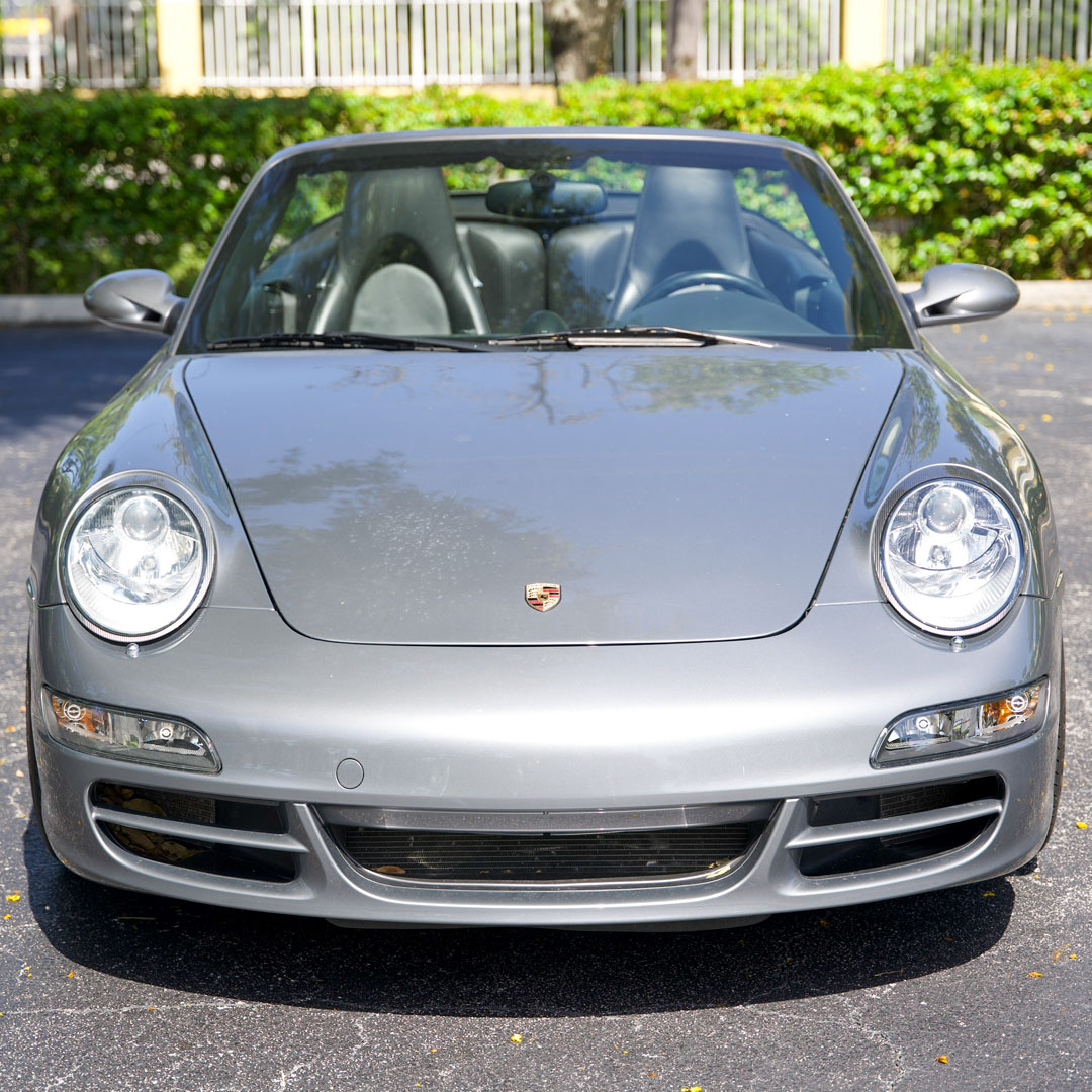 2005 Porsche 911 - Engine Photo