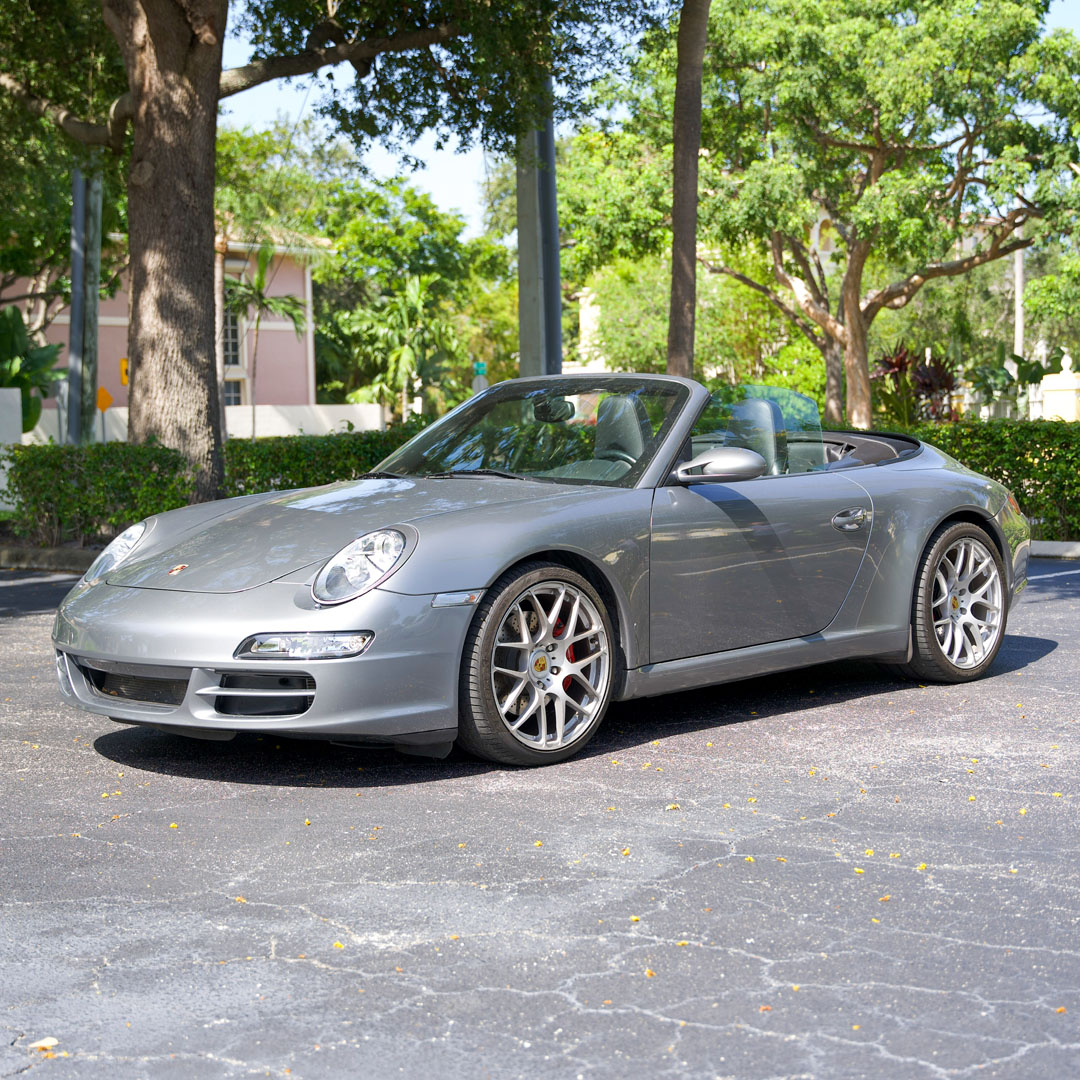 2005 Porsche 911 - Overview Photo