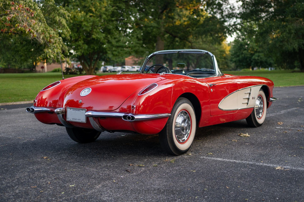 1960 Chevrolet Corvette - Interior Photo