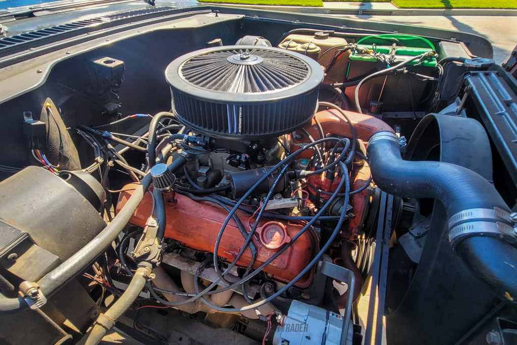1973 International Harvester Scout II - Engine Photo