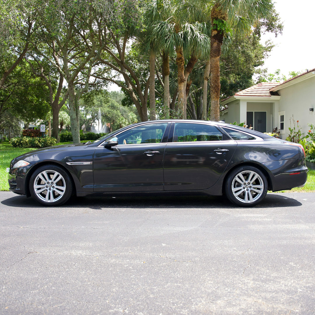 2013 Jaguar XJL - Overview Photo