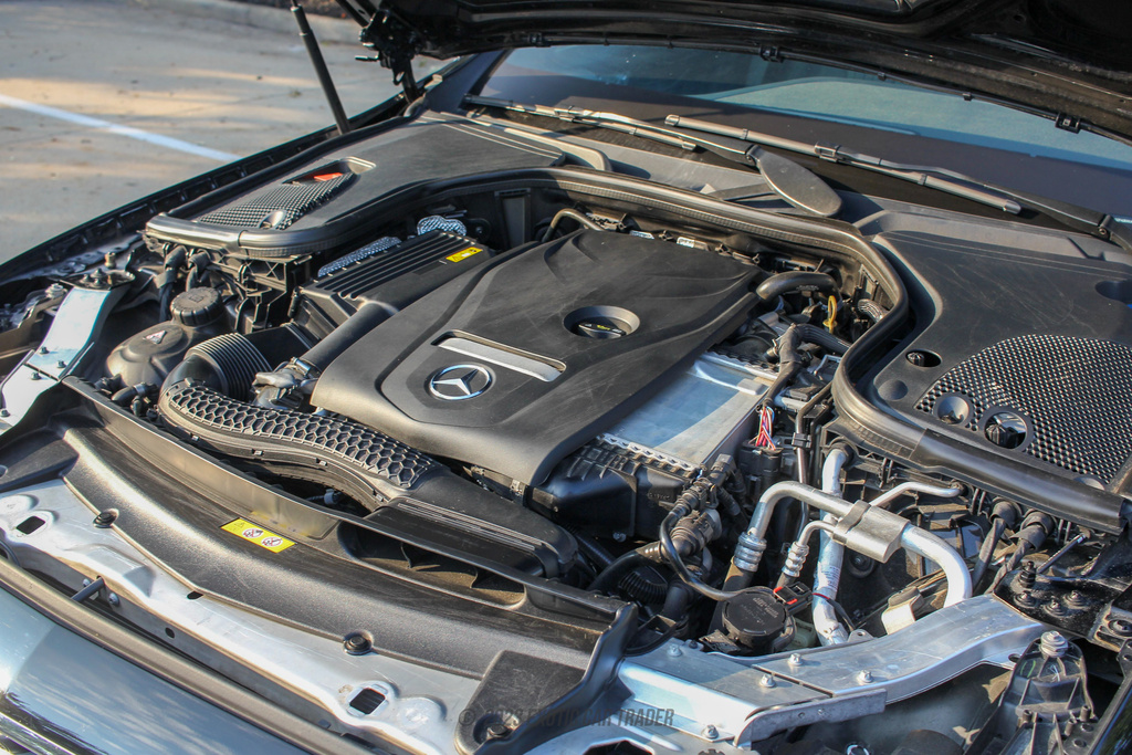 2019 Mercedes-Benz E300 - Engine Photo