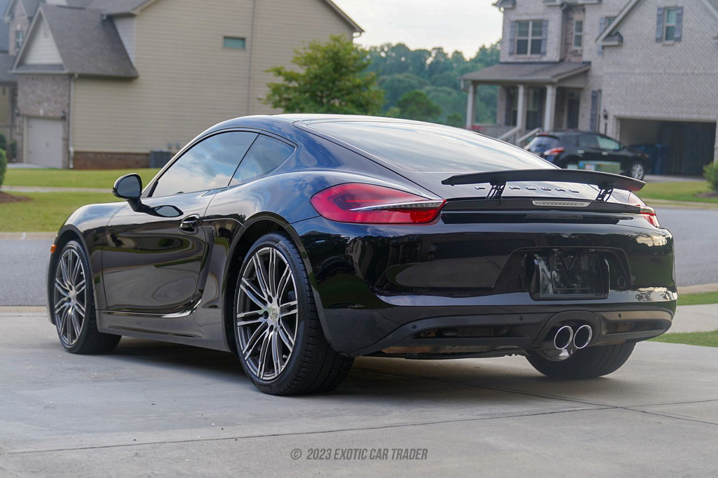 2016 Porsche Cayman - Engine Photo
