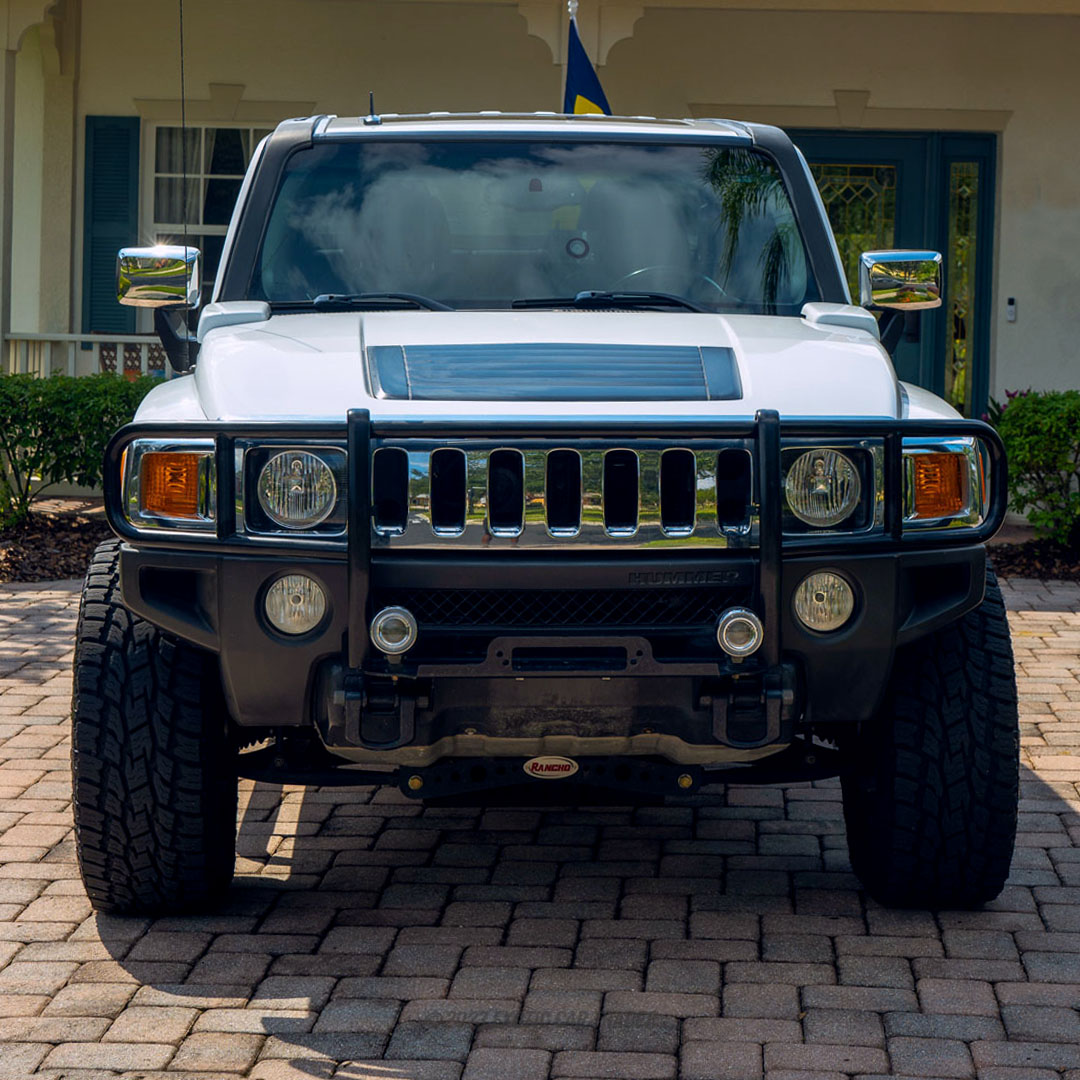 2009 Hummer H3T - Engine Photo