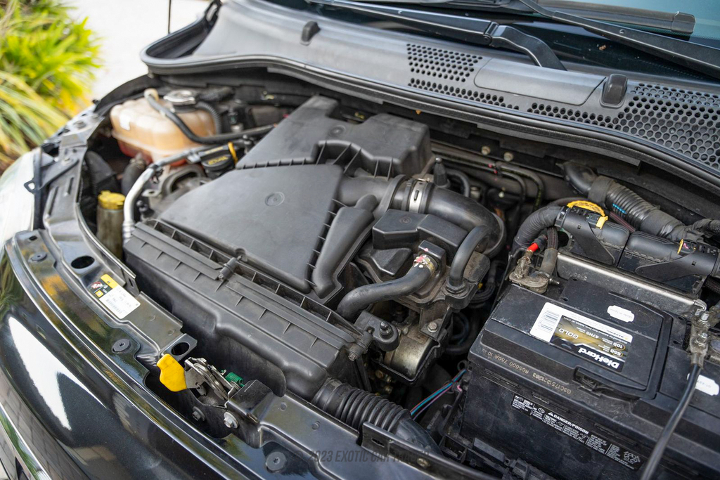2012 Fiat 500C - Engine Photo