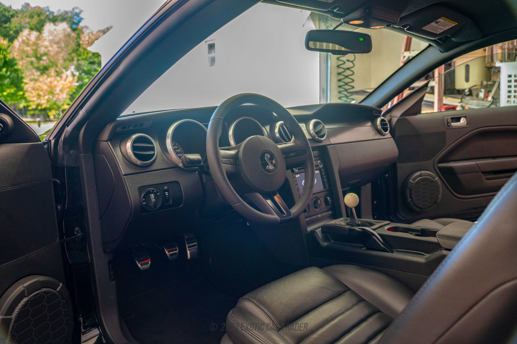 2008 Ford Mustang - Interior Photo