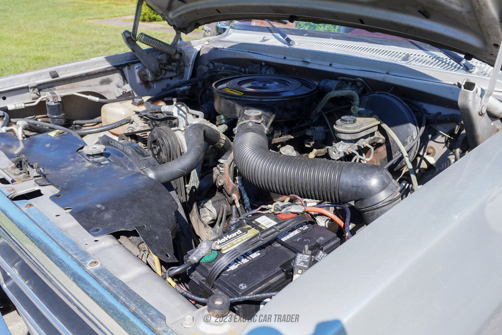 1989 Dodge Ramcharger - Engine Photo