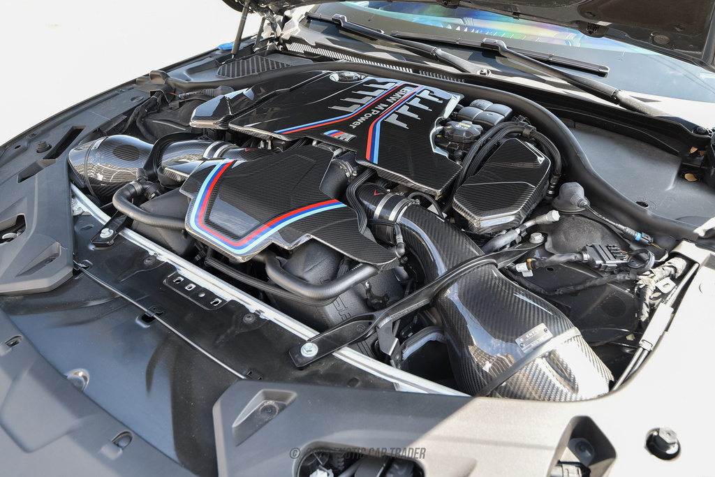 2023 BMW M8 Competition - Engine Photo