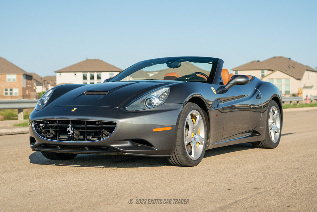 2010 Ferrari California - Overview Photo