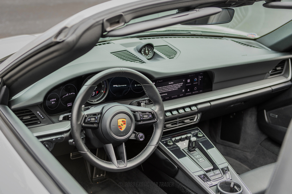 2022 Porsche 911 - Interior Photo