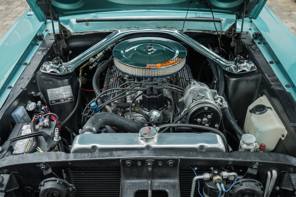1968 Ford Mustang - Engine Photo