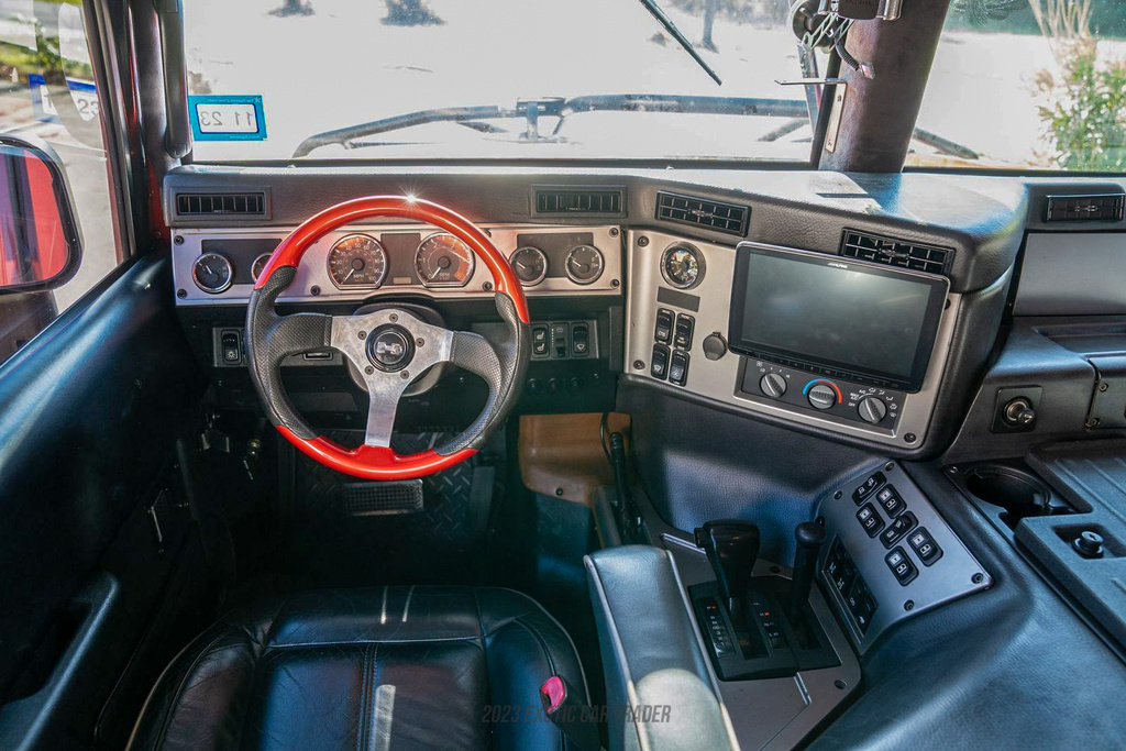 2006 Hummer H1 - Interior Photo
