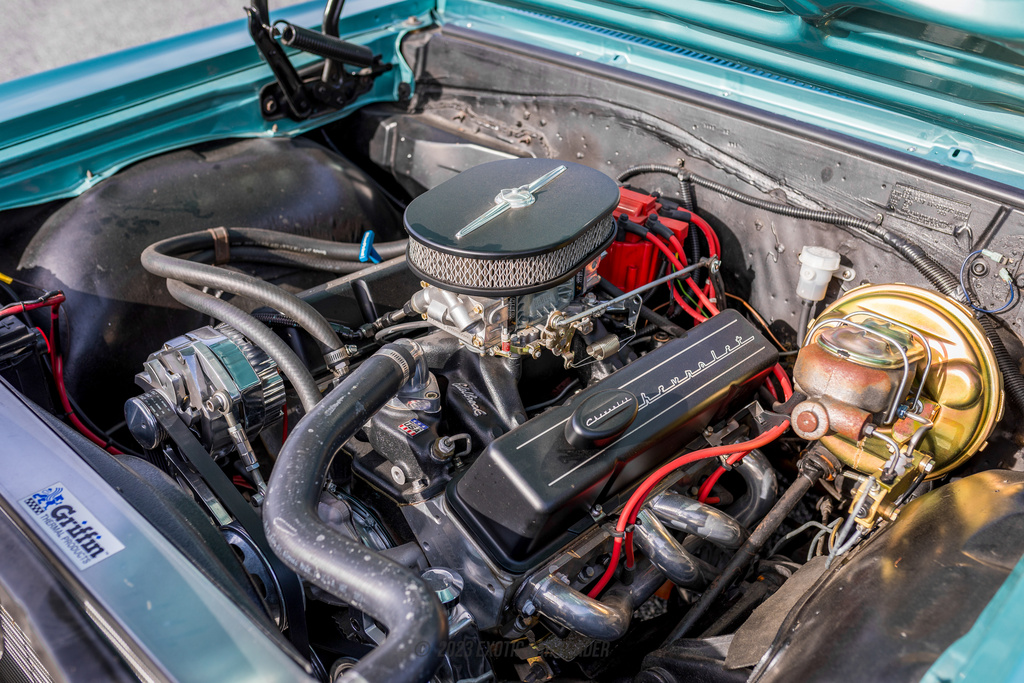 1964 Chevrolet Chevelle - Engine Photo