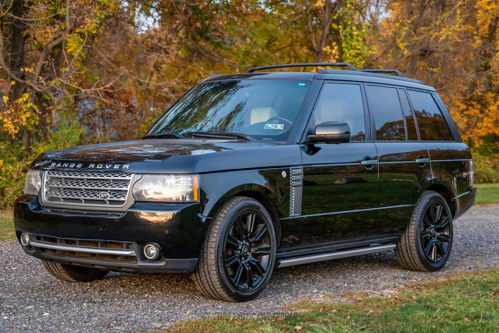 2010 Land Rover Range Rover - Overview Photo