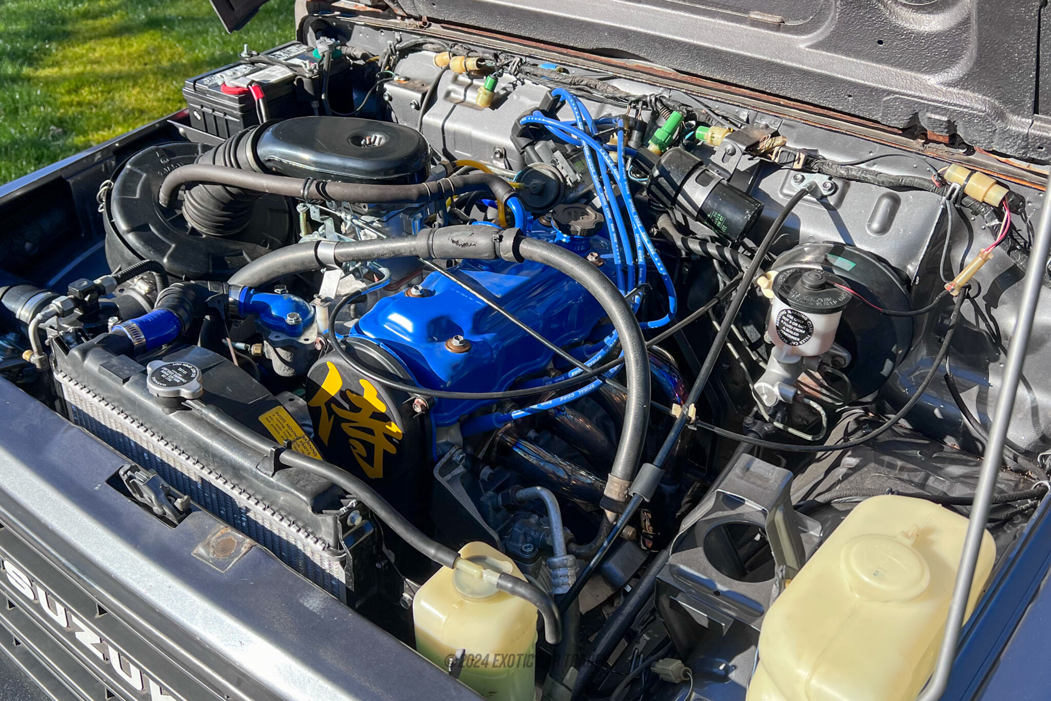 1986 Suzuki Samurai - Engine Photo