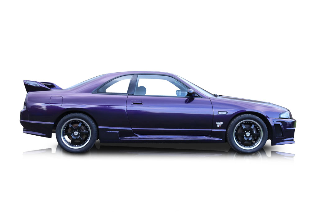 An incredible side shot photo of aNissan Skyline that you should buy.