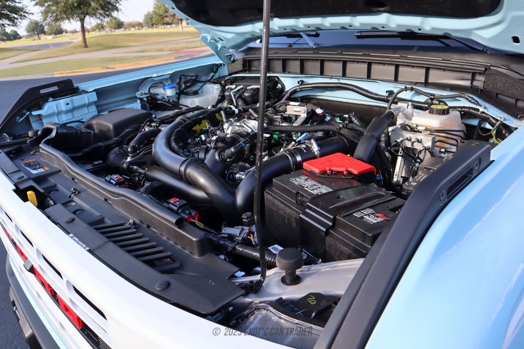2023 Ford Bronco - Engine Photo