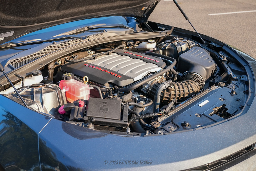 2017 Chevrolet Camaro - Engine Photo