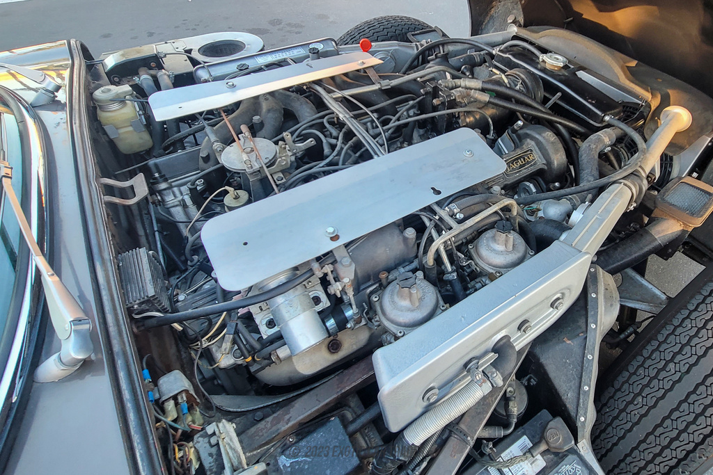 1974 Jaguar XKE - Engine Photo