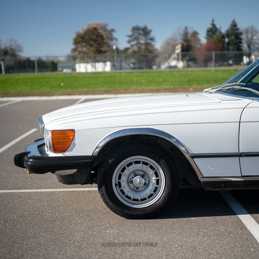 1984 Mercedes-Benz 380SL  - Engine Photo