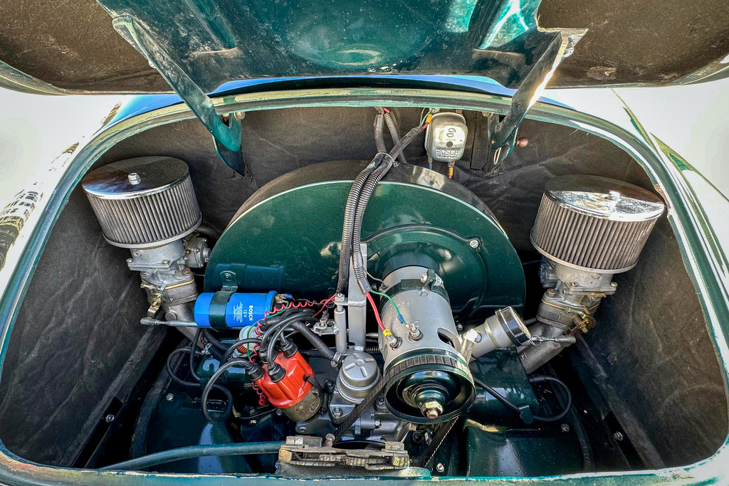 1957 Porsche 356 - Engine Photo