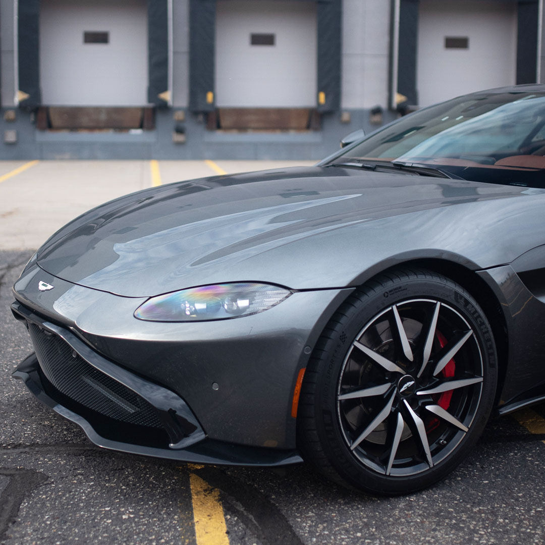 2019 Aston Martin Vantage - Engine Photo