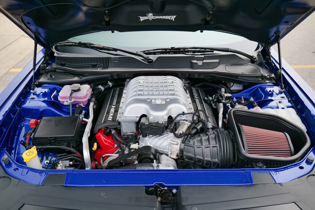2018 Dodge Challenger - Engine Photo