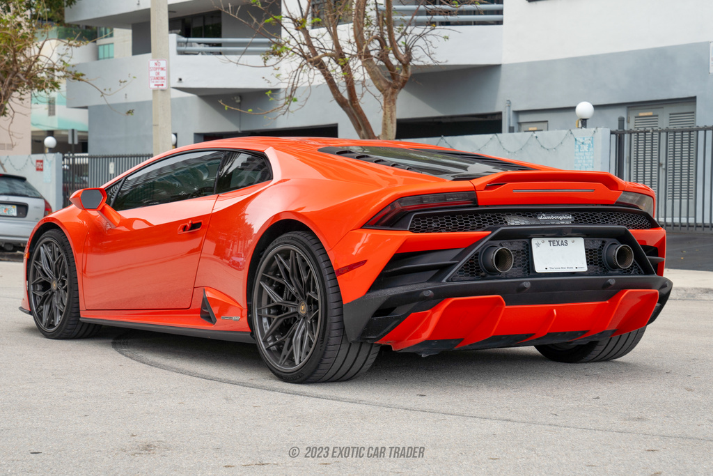 2021 Lamborghini Huracan - Engine Photo