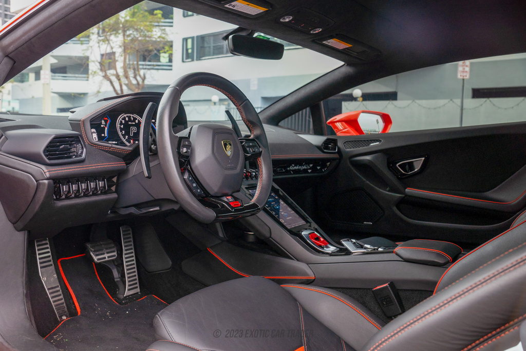 2021 Lamborghini Huracan - Interior Photo