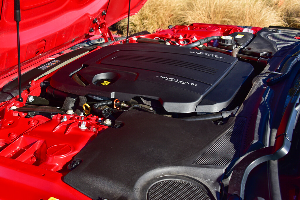 2021 Jaguar F-Type - Engine Photo