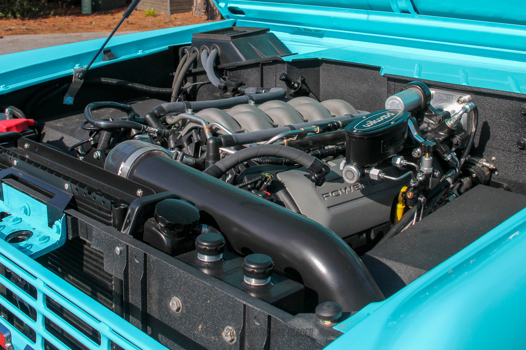 1967 Ford Bronco  - Engine Photo