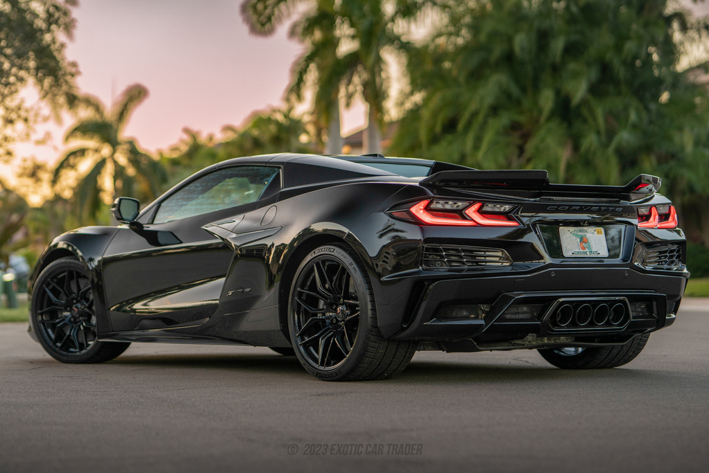 2024 Chevrolet Corvette - Engine Photo
