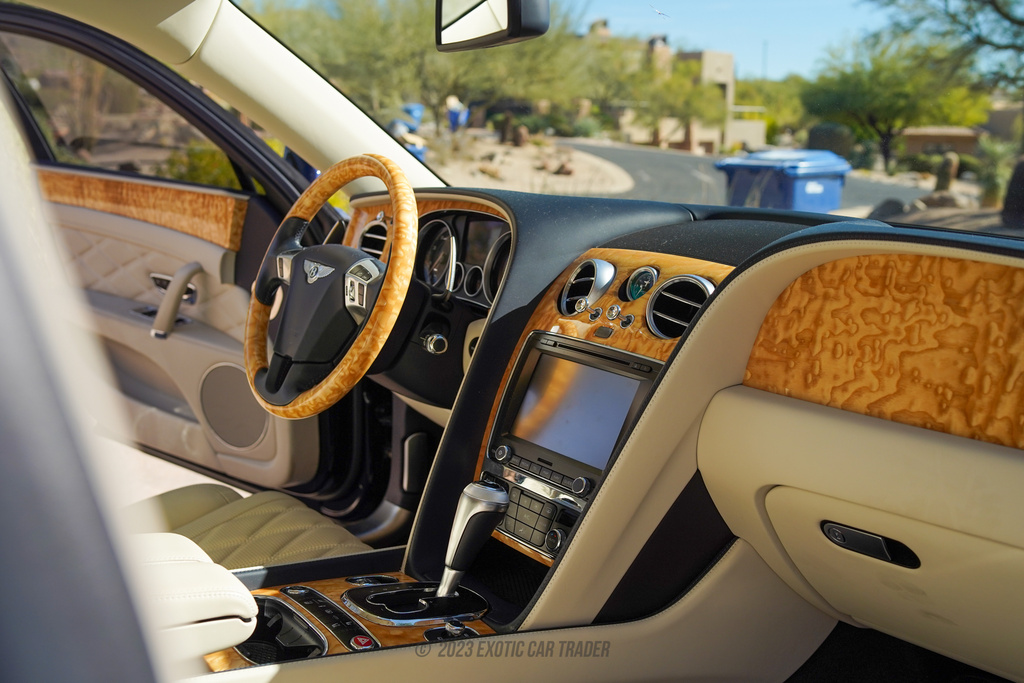 2016 Bentley Flying Spur - Interior Photo