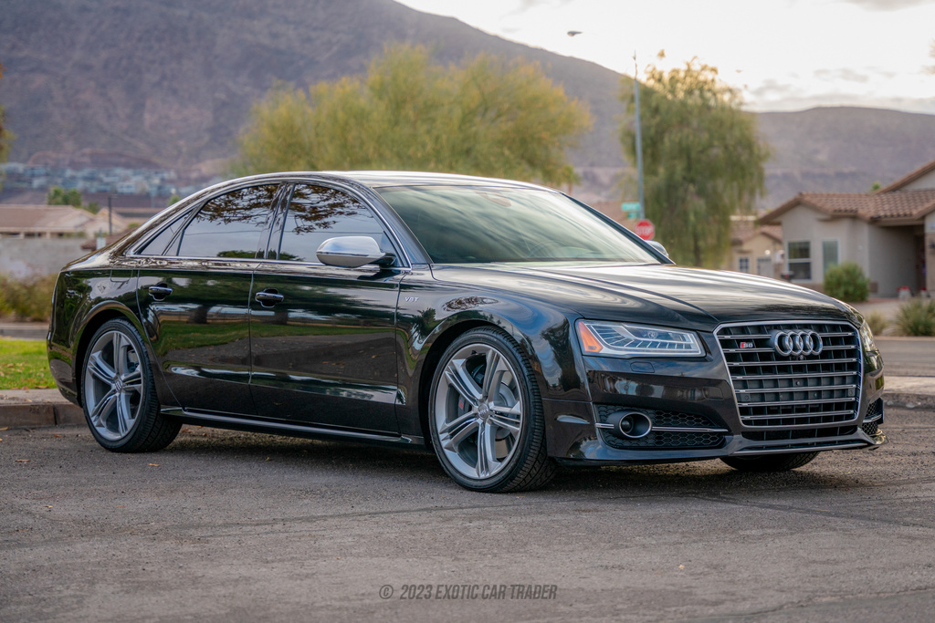 2015 Audi S8 - Overview Photo