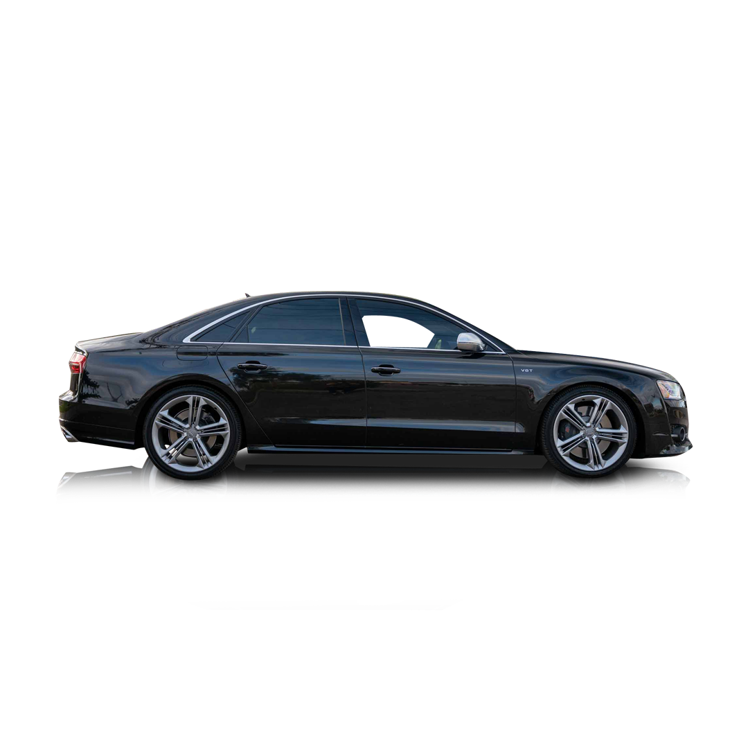 2015 Audi S8 - Passenger side