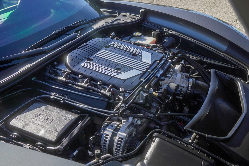2016 Chevrolet Corvette - Engine Photo